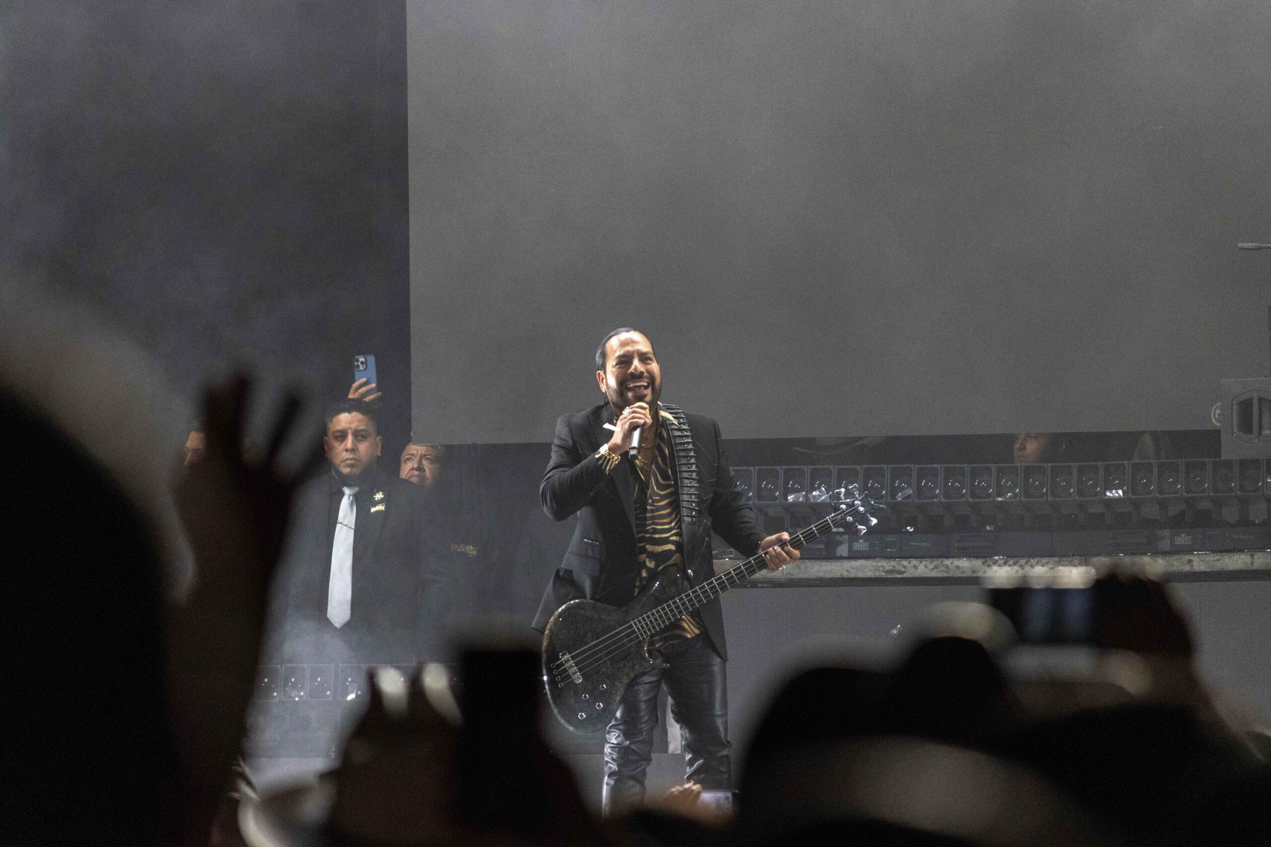 LOS INQUIETOS DEL NORTE & FAMMERZ HICIERON UNA FIESTA EN LA ARENA CDMX